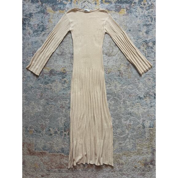 Faithfull the Brand Serafia Maxi Dress - Picture 4 of 5